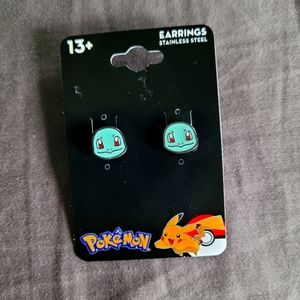 ⭐️Pokémon/Squirtle Earrings⭐️